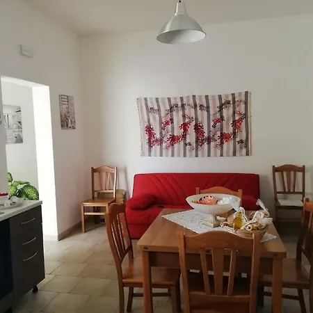 Сasa de vacaciones Villetta A Torre Lapillo